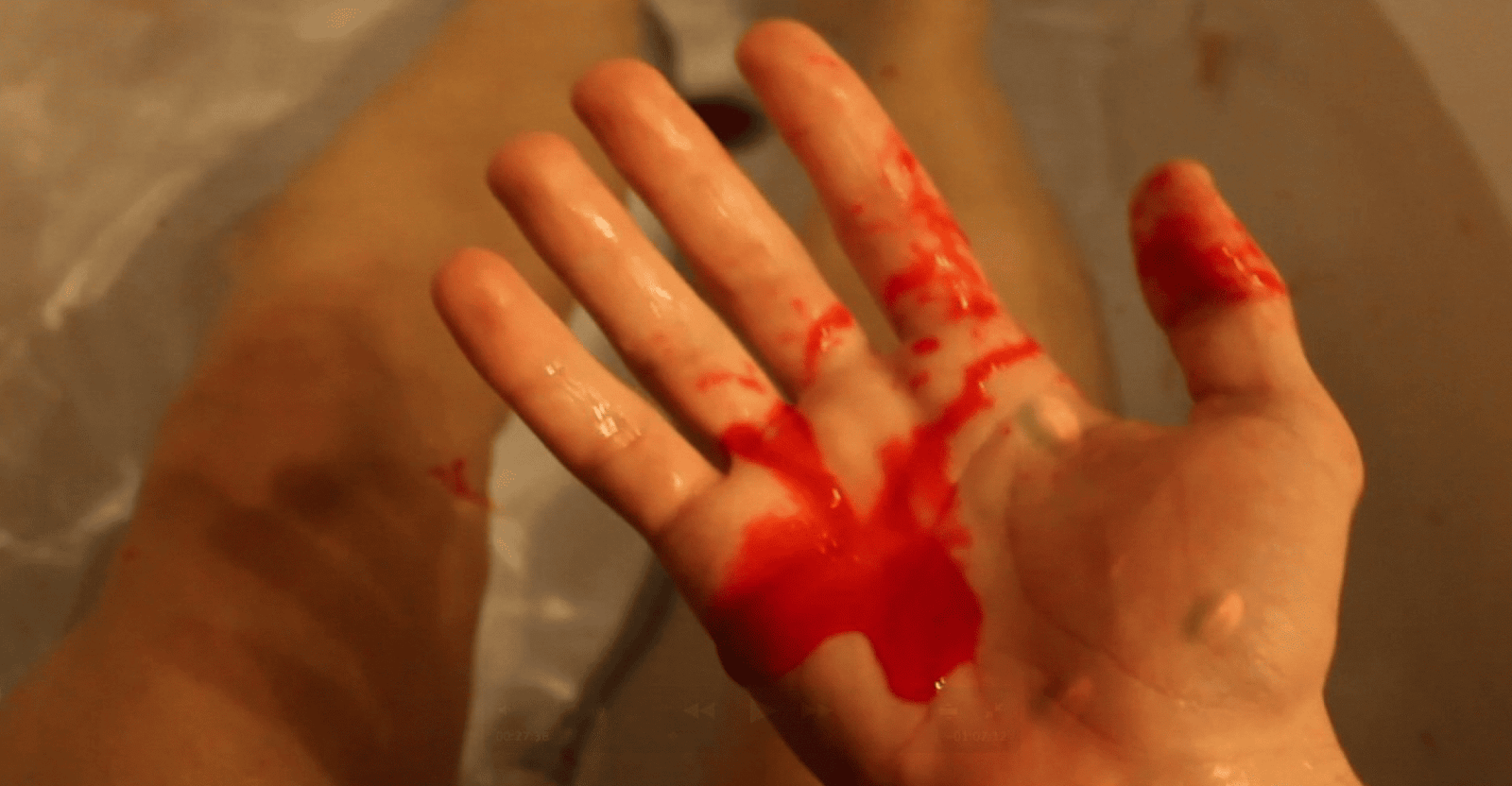 Efecto visual de gusanos en la mano en Juego De-Mente